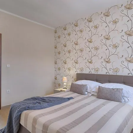 Tireli Ferienhaus *