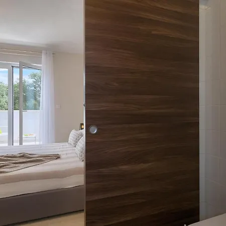 Tatil Evi Tireli Kršan